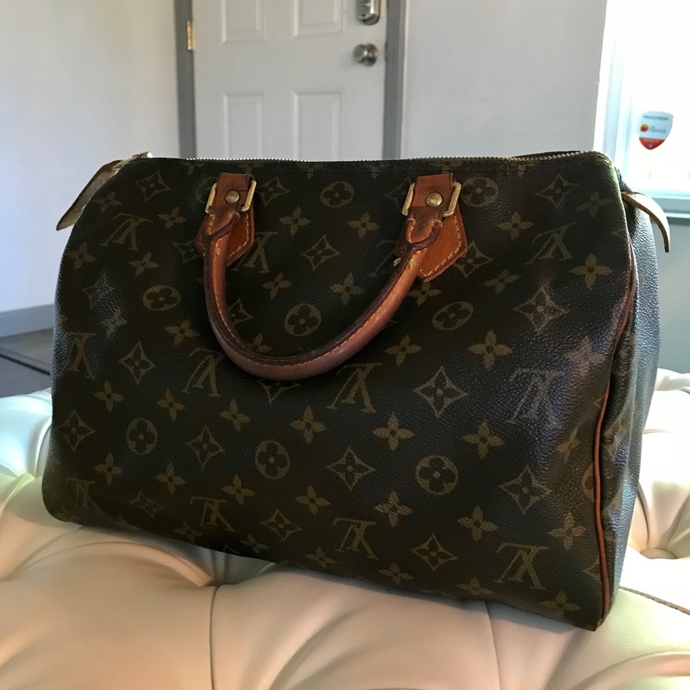 Louis Vuitton Speedy 30